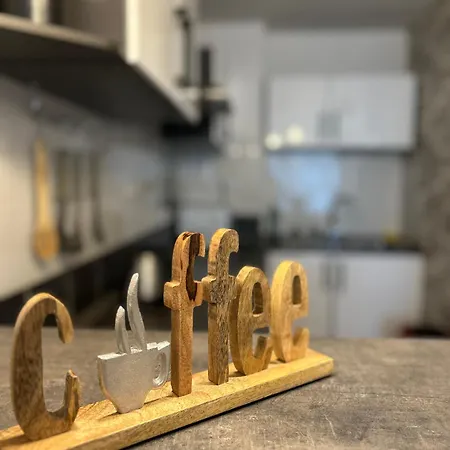 公寓 Ar London House 科希策